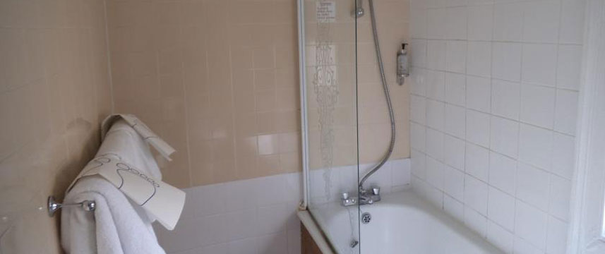 The Parade Park and Lambrettas Bar - Bath