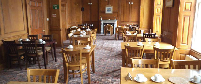 The Parade Park and Lambrettas Bar - Restaurant