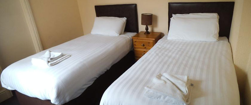 The Parade Park and Lambrettas Bar - Twin Room