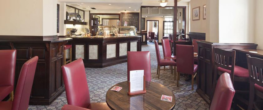 The Plough and Harrow Hotel Restaurant Tables