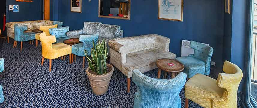 The Queens Hotel - Lounge