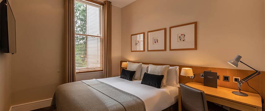 The Resident Kensington - Standard Double Room