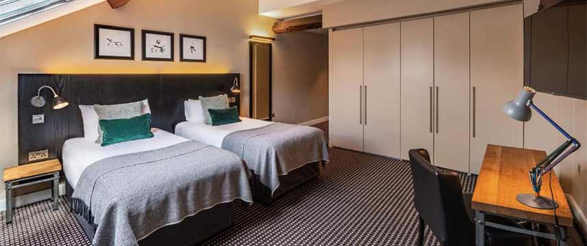 The Resident Liverpool - Twin Bedded Room