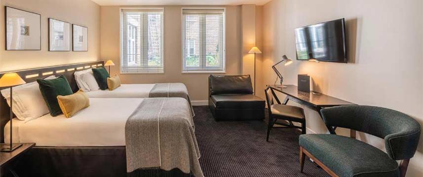 The Resident Soho - King Twin Room