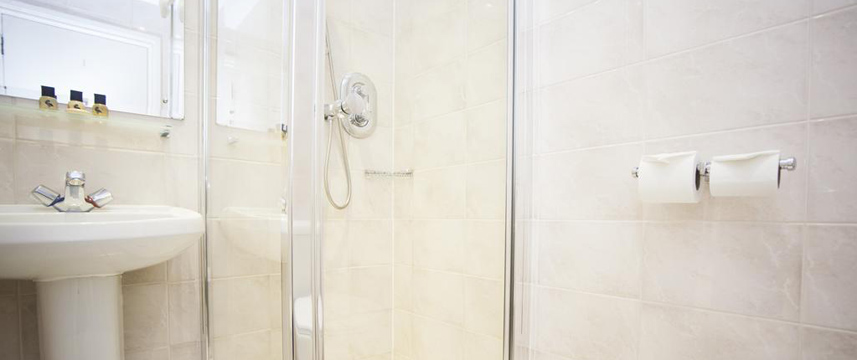 The Victoria Hotel Manchester - Bathroom