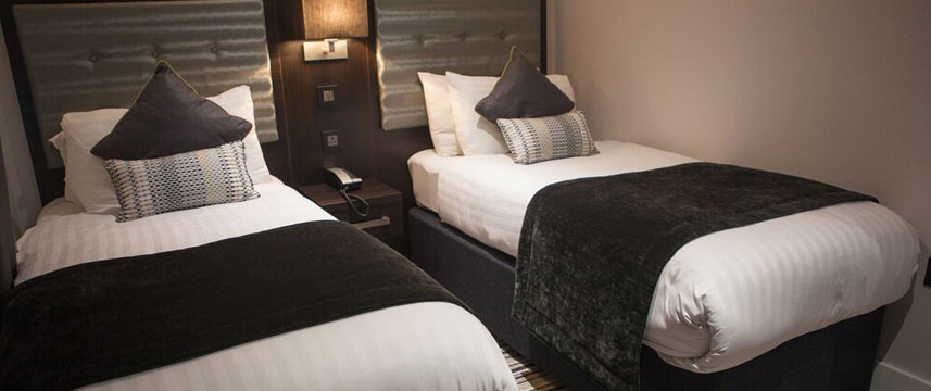 The W14 Kensington - Twin