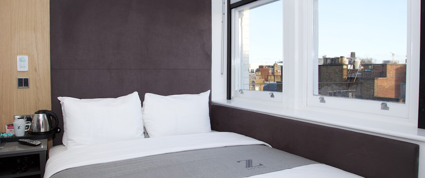 The Z Hotel City - Windows