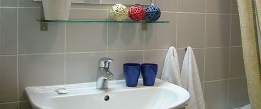 Theatre Residence Apartments - Bathroom Sink