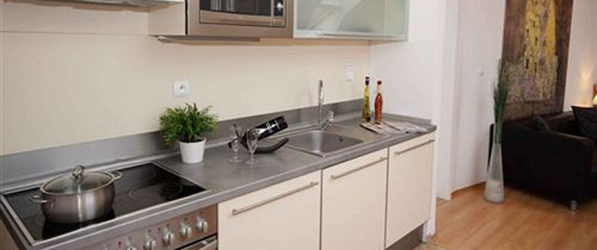 Theatre Residence Apartments - Kitchen