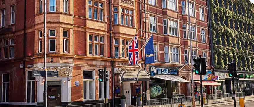 Thistle Bloomsbury Park Exterior Facade