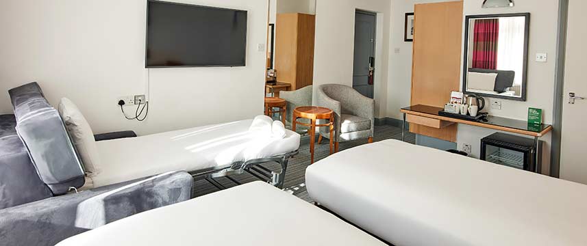 Thistle Bloomsbury Park Standard Family Room