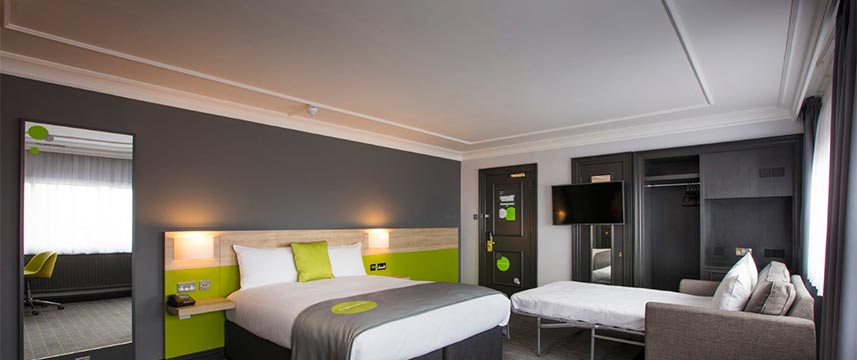 Thistle Express Swindon - Bedroom