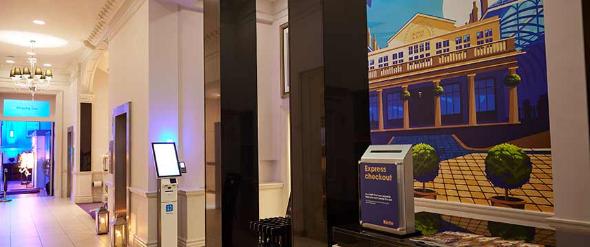 Thistle London Holborn - Lobby