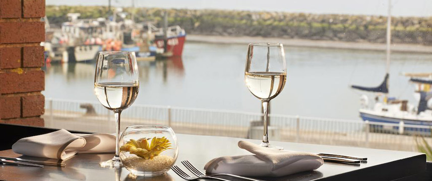 Thistle Poole - Restaurant Table