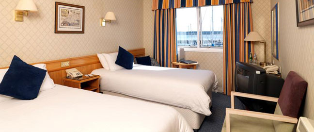 Thistle Poole - Twin Room