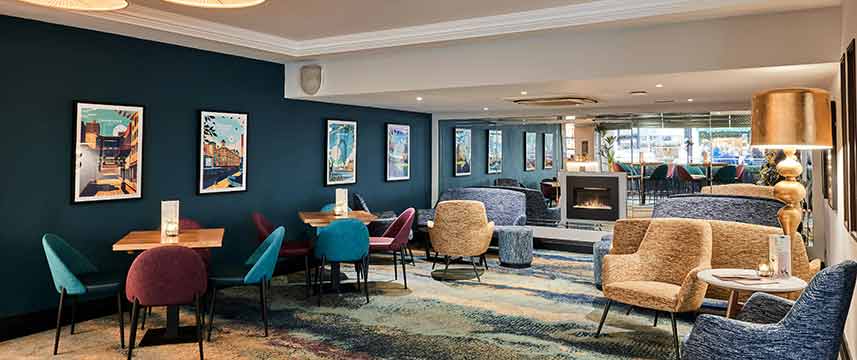 Thistle Trafalgar Square Lobby Seating