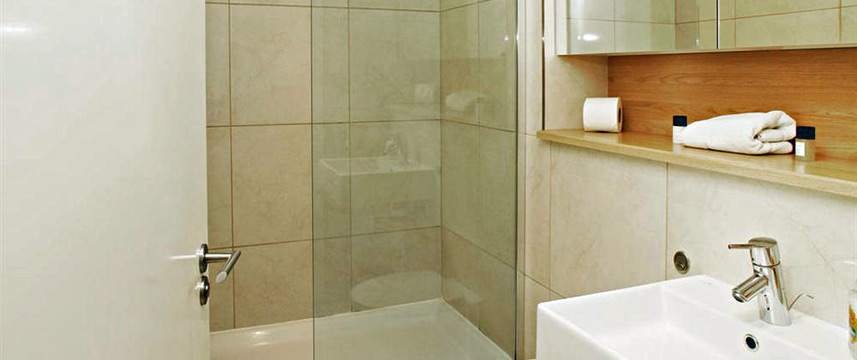 Times Square Apartments - Apartment Bathroom