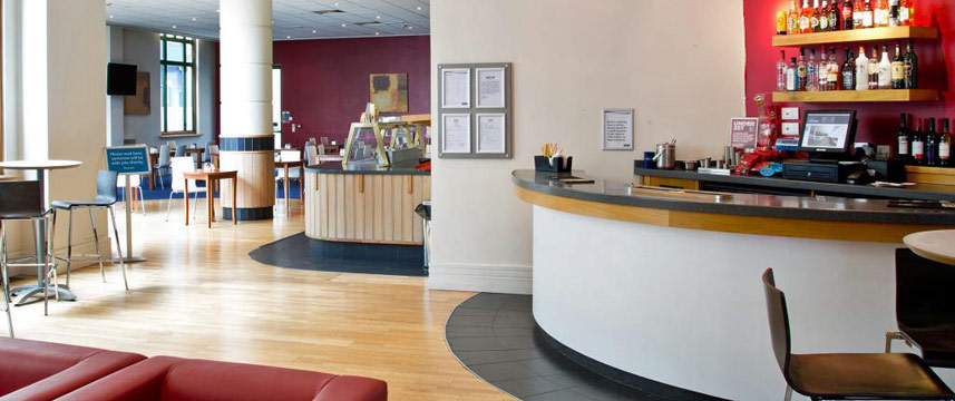 Travelodge Brighton Seafront - Bar