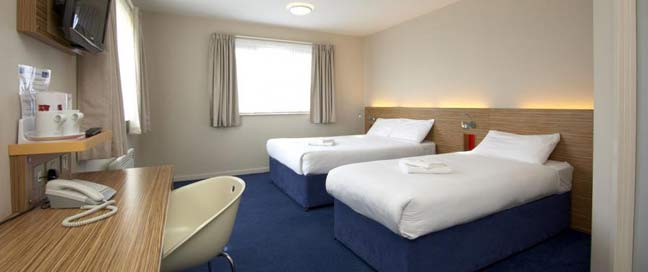 Travelodge Limerick - Twin Room