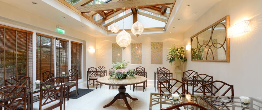 Twenty Nevern Square Hotel - Bar Tables