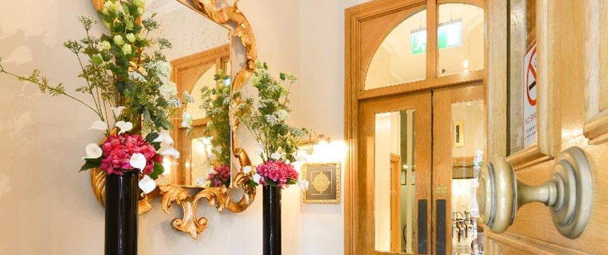 Twenty Nevern Square Hotel - Hallway