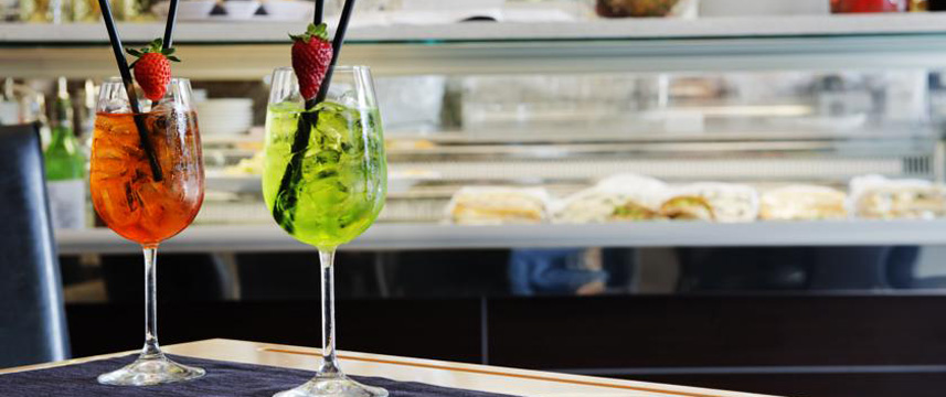 Twentyone Hotel - Cocktails