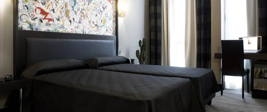 Twentyone Hotel - Twin Room