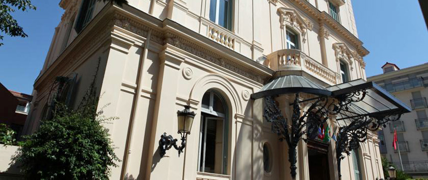 Vendome Hotel - Exterior