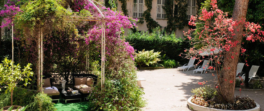 Villa Victoria Hotel - Gardens