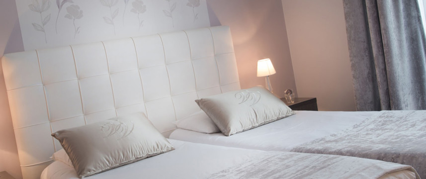 Villa Victoria Hotel - Twin Bed Details