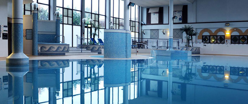 Village Nottingham - Pool