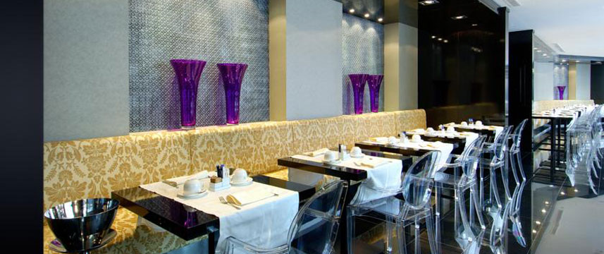 Vincci Capitol - Restaurant Tables