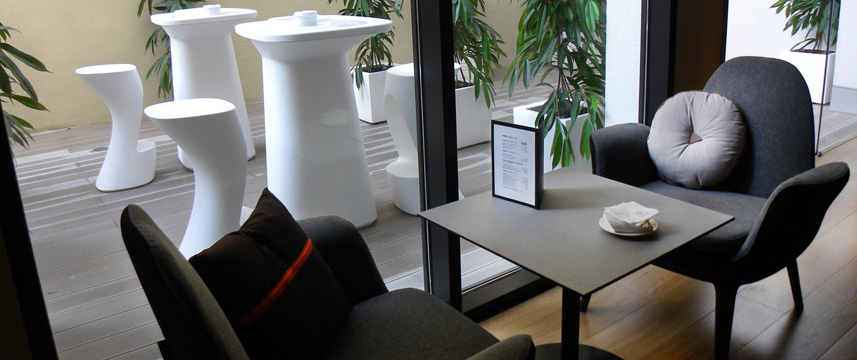 Vincci Gala - Seating Area