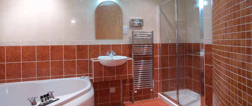 Warrington Fir Grove Hotel Suite Bathroom