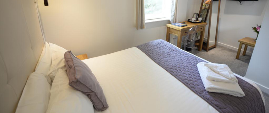 Waterside Hotel and Leisure Club - Bedroom