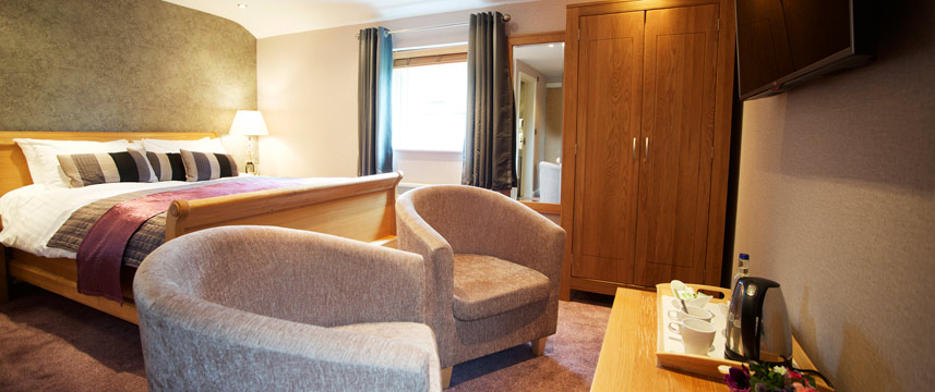 Waterside Hotel and Leisure Club - Deluxe King Suite