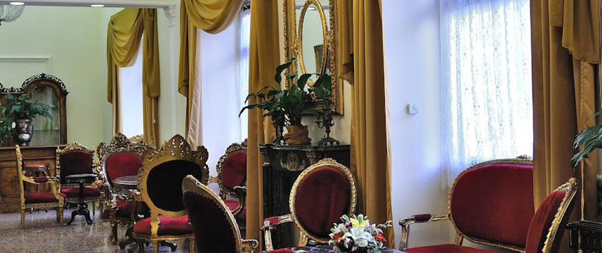 Welcome Piram Hotel - Lounge