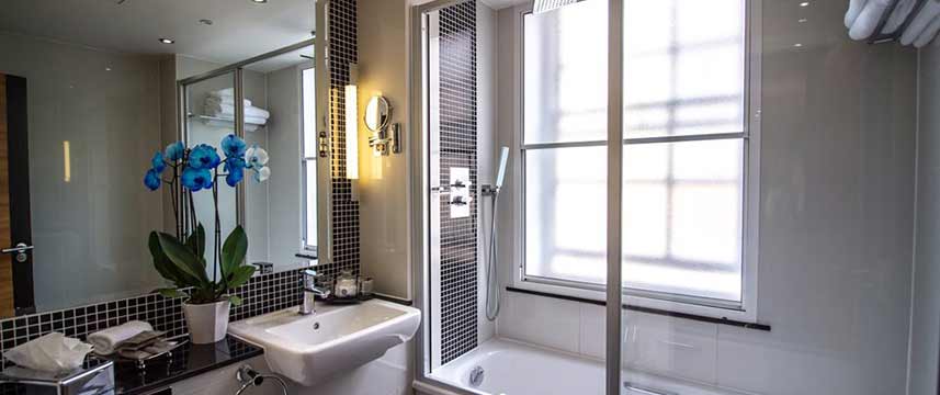 Wellington Hotel by Blue Orchid - Superior Bathroom