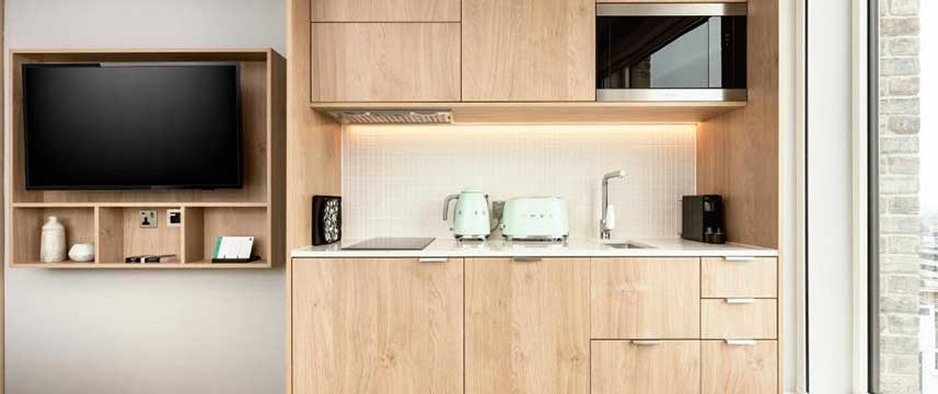 Wilde Aparthotel Aldgate Kitchenette