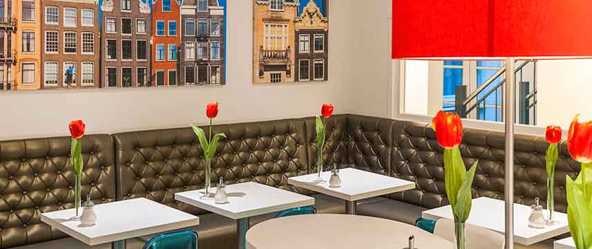 ibis Styles Amsterdam Central Station - Breakfast Tables